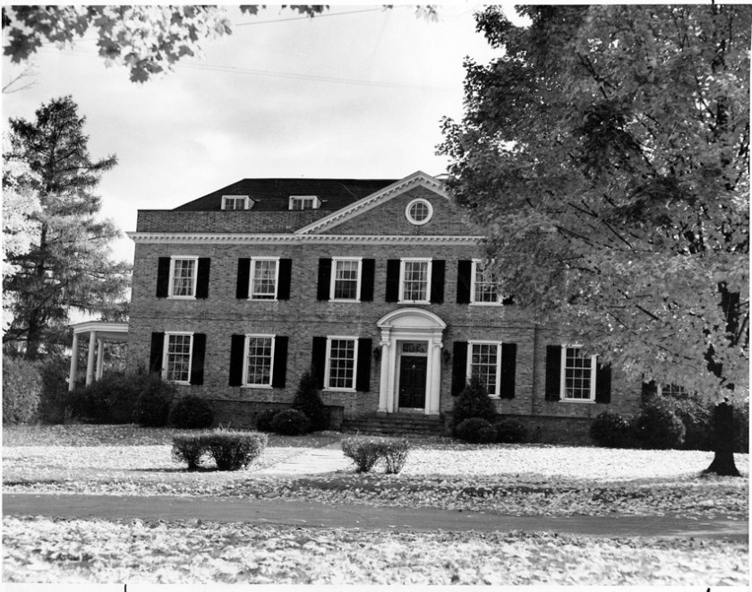 The Zoo (Humphries House) at Amherst College.